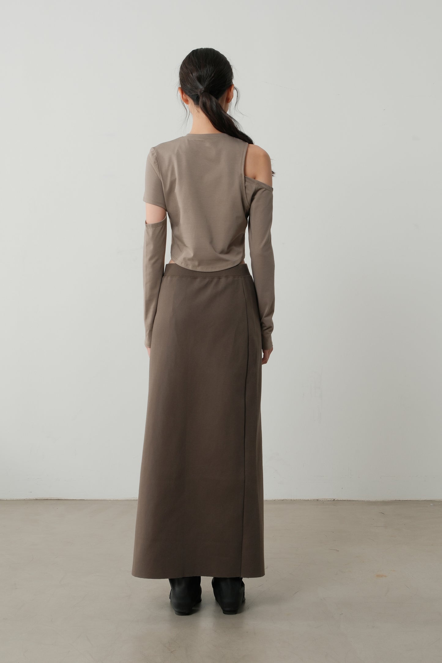 The Linear Side Split Skirt