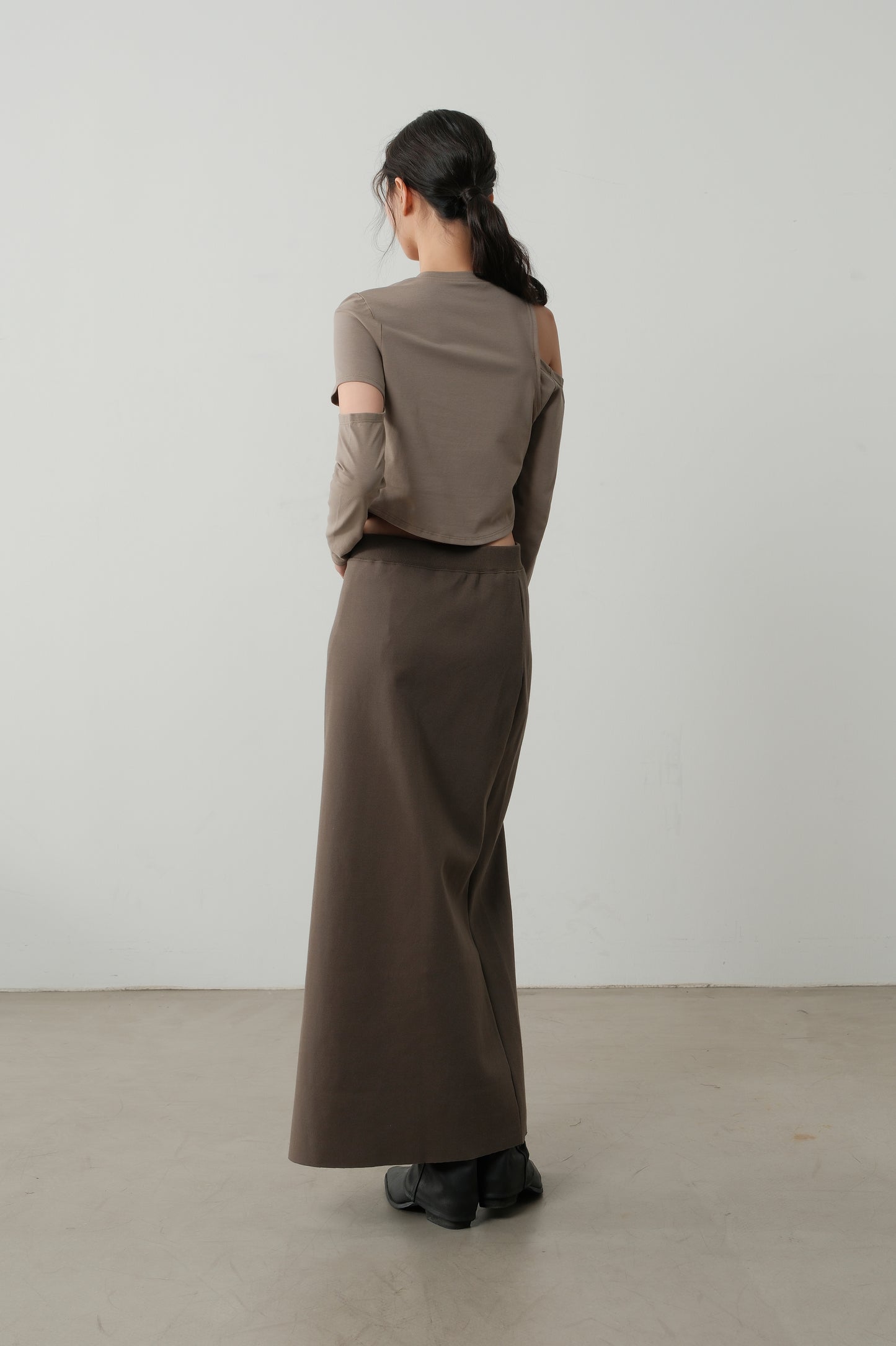 The Linear Side Split Skirt
