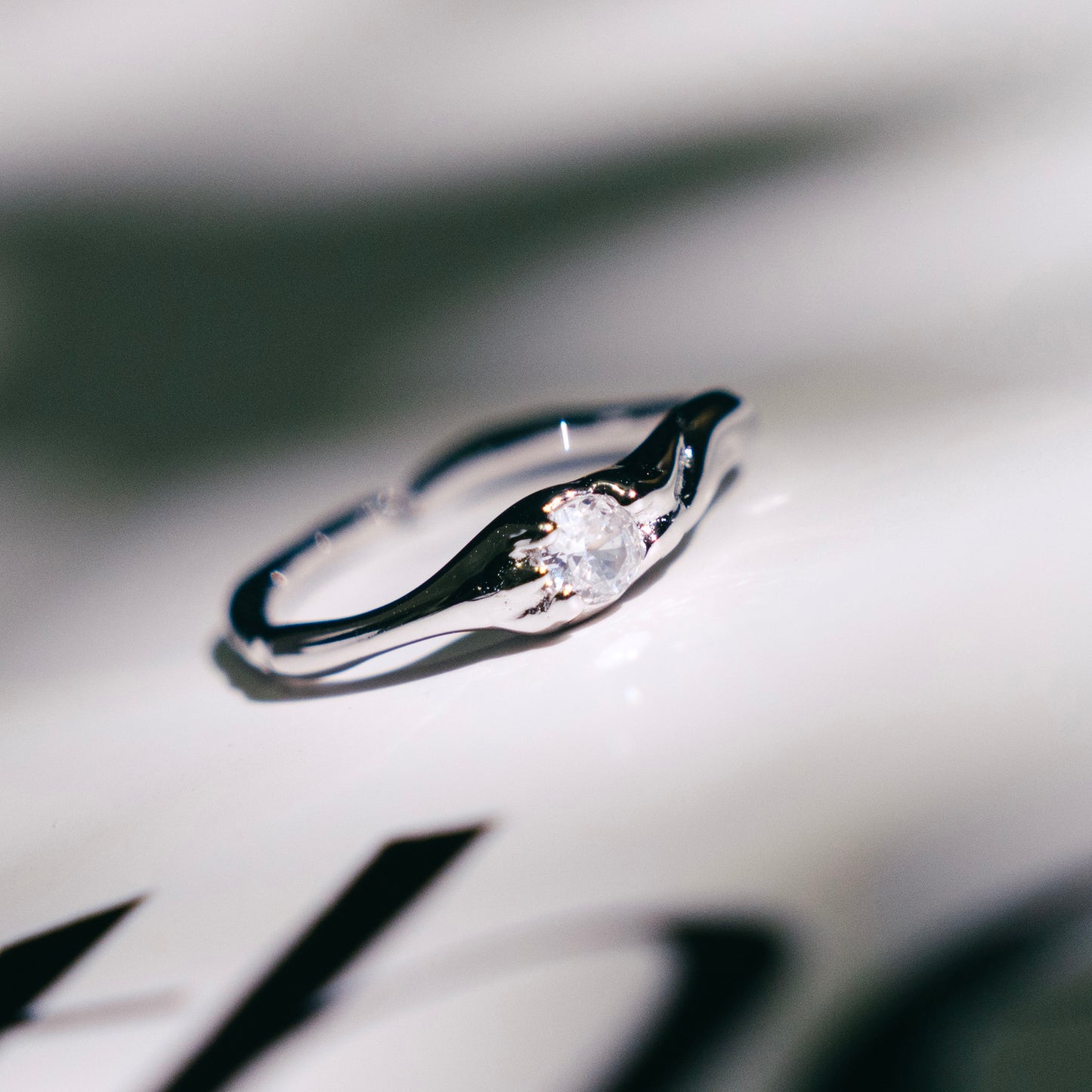 The Singular Zircon Ring