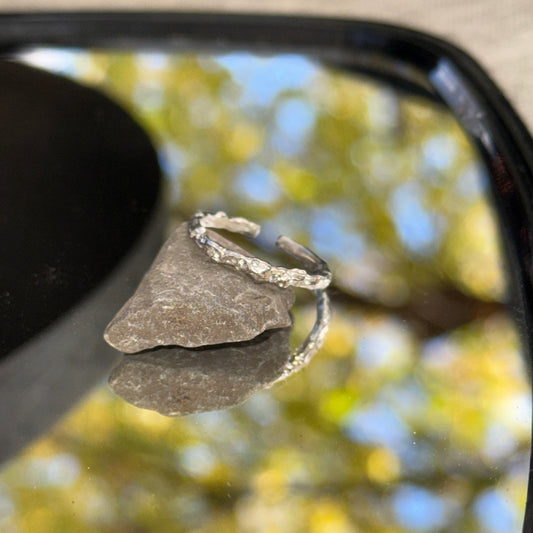 La bague Petit Lumina